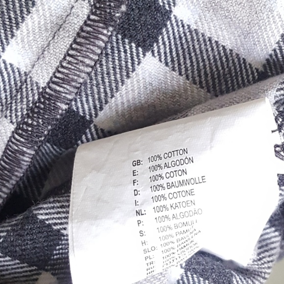 Vans 3/4 Black Gray Plaid Button up - Picture 6 of 6